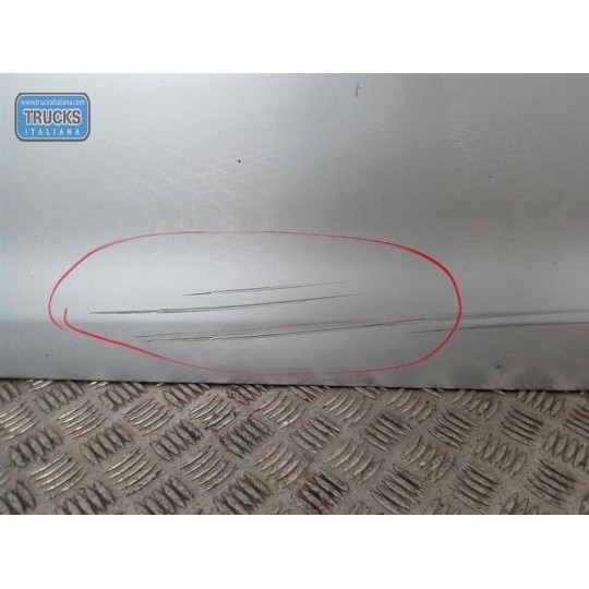 LEFT FRONT DOOR CITROEN C4 Picasso 2007>2010 used