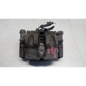 PINZA ANTERIORE DESTRA...