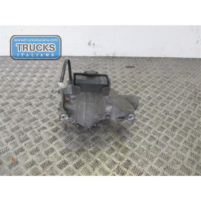 SUZUKI GRUPPO DIFFERENZIALE POSTERIORE SUZUKI Grand Vitara 2006> usato