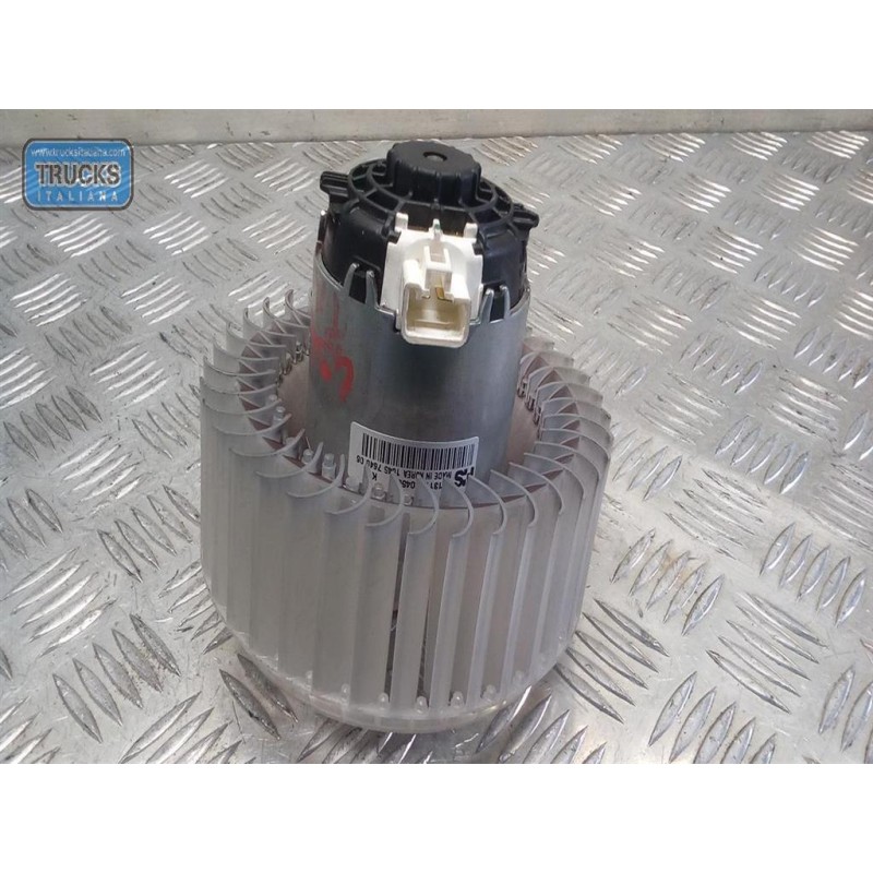 CHEVROLET MOTORINO VENTILAZIONE INTERNA CHEVROLET Trax  2013>2016 usato