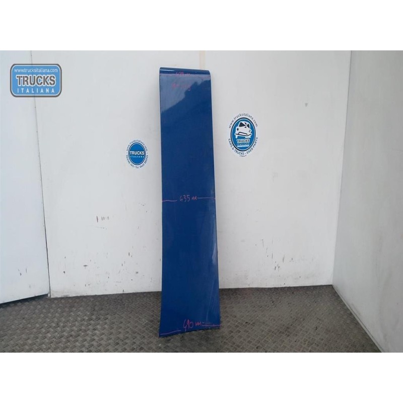 SCANIA SPOILER FIANCO DX SCANIA Serie R 2005> usato