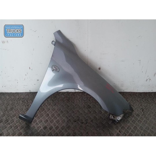 PARAFANGO ANTERIORE DESTRO MAZDA Mazda6 2002>2008 usato