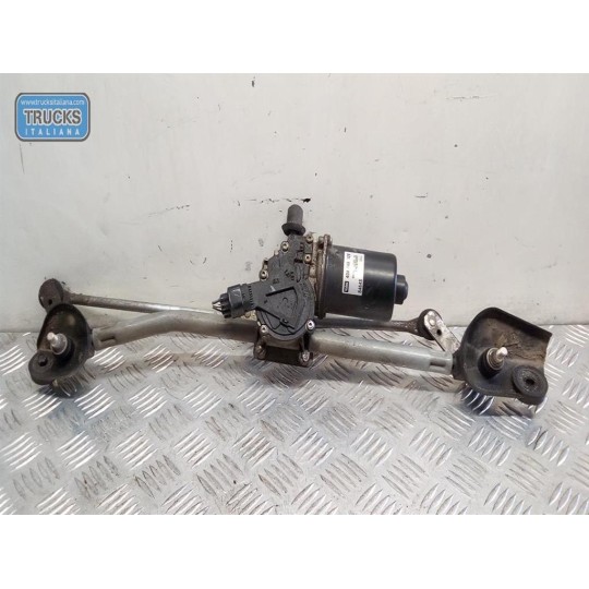 windshield wiper motor TOYOTA Corolla 2005>2007 used