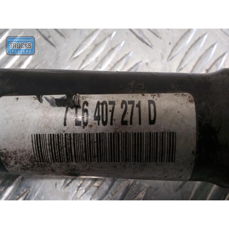 VOLKSWAGEN FRONT HALF-AXLES LEFT  VOLKSWAGEN Touareg 2002>2007 used