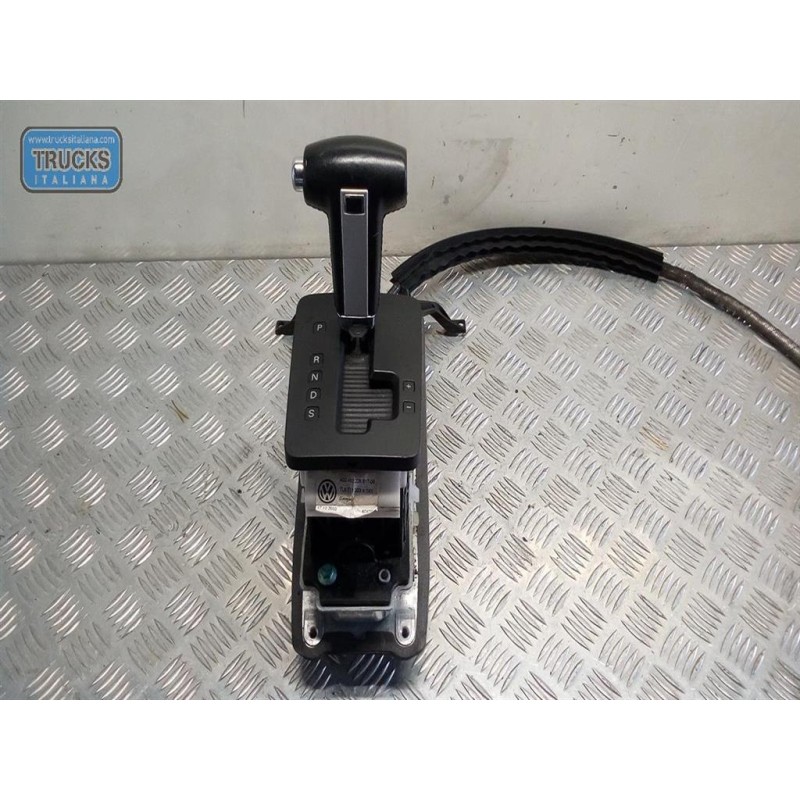 VOLKSWAGEN LEVER VOLKSWAGEN Touareg 2002>2007 used