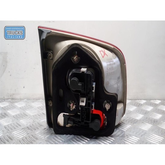 RIGHT REAR LIGHT ON BACK  VOLKSWAGEN Touareg 2002>2007 used