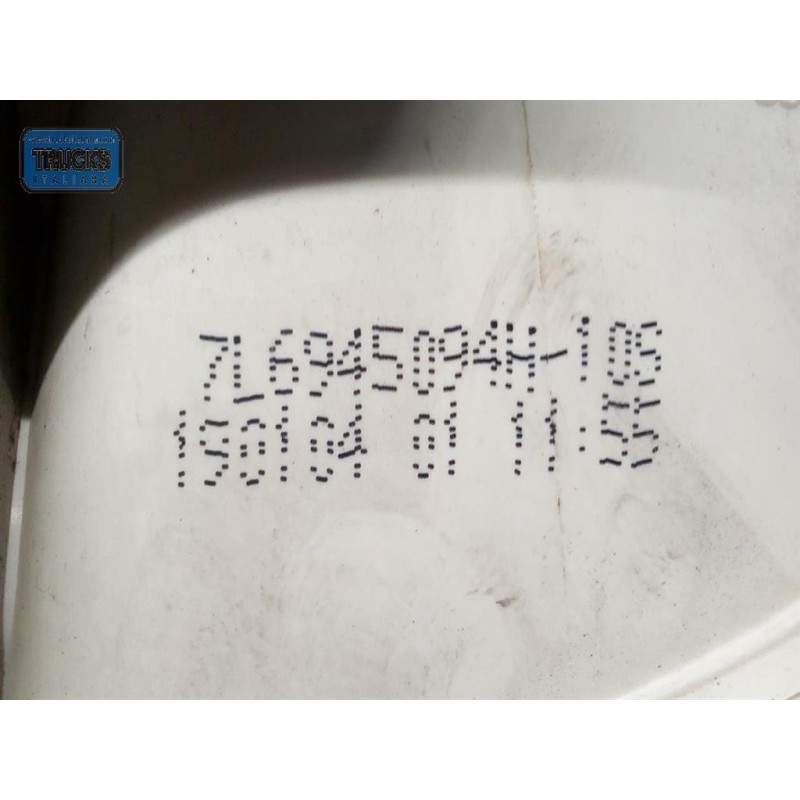 VOLKSWAGEN FARO POSTERIORE INTERNO DESTRO VOLKSWAGEN Touareg 2002>2007 usato