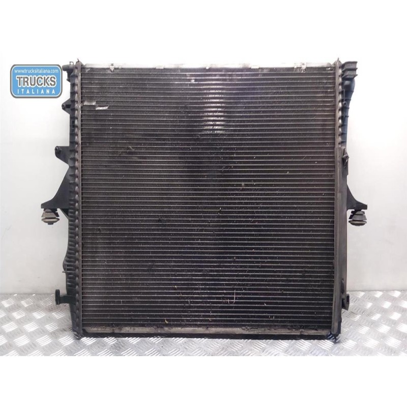 VOLKSWAGEN RADIATORE ACQUA VOLKSWAGEN Touareg 2002>2007 usato