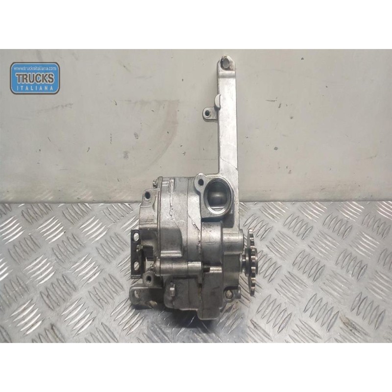 MERCEDES-BENZ van POMPA OLIO MERCEDES-BENZ van Sprinter 2006>2009 usato