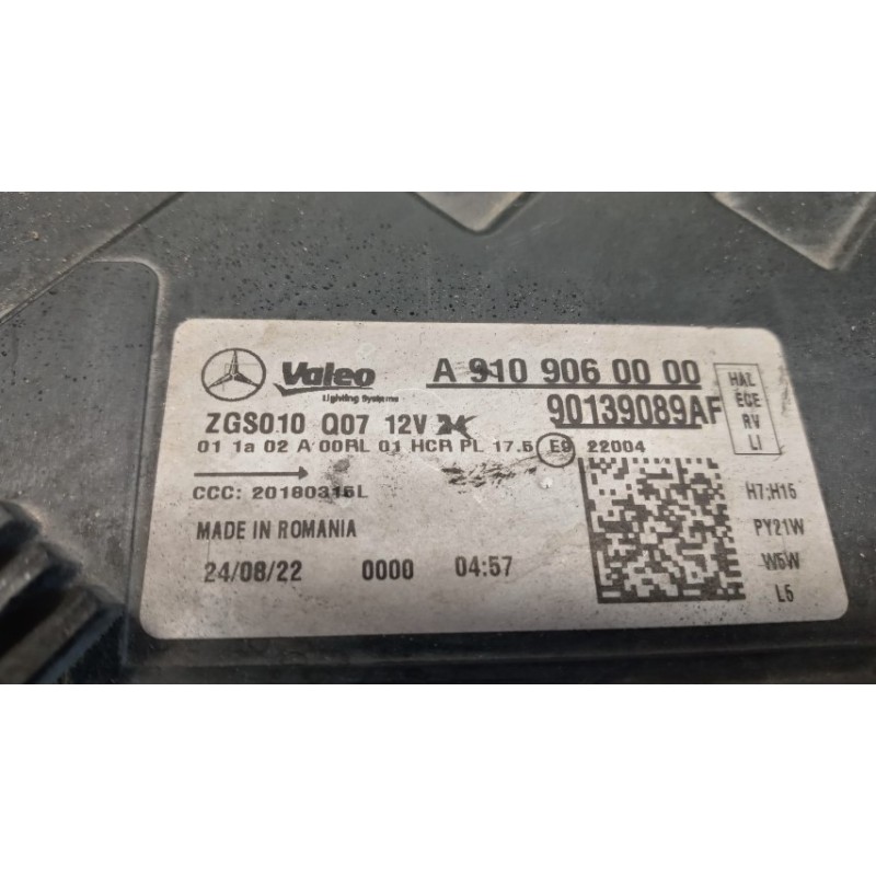 MERCEDES-BENZ van FRONT LEFT FLASHLIGHT  MERCEDES-BENZ van Sprinter 2019> used