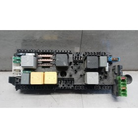FUSE BOX MERCEDES-BENZ van...