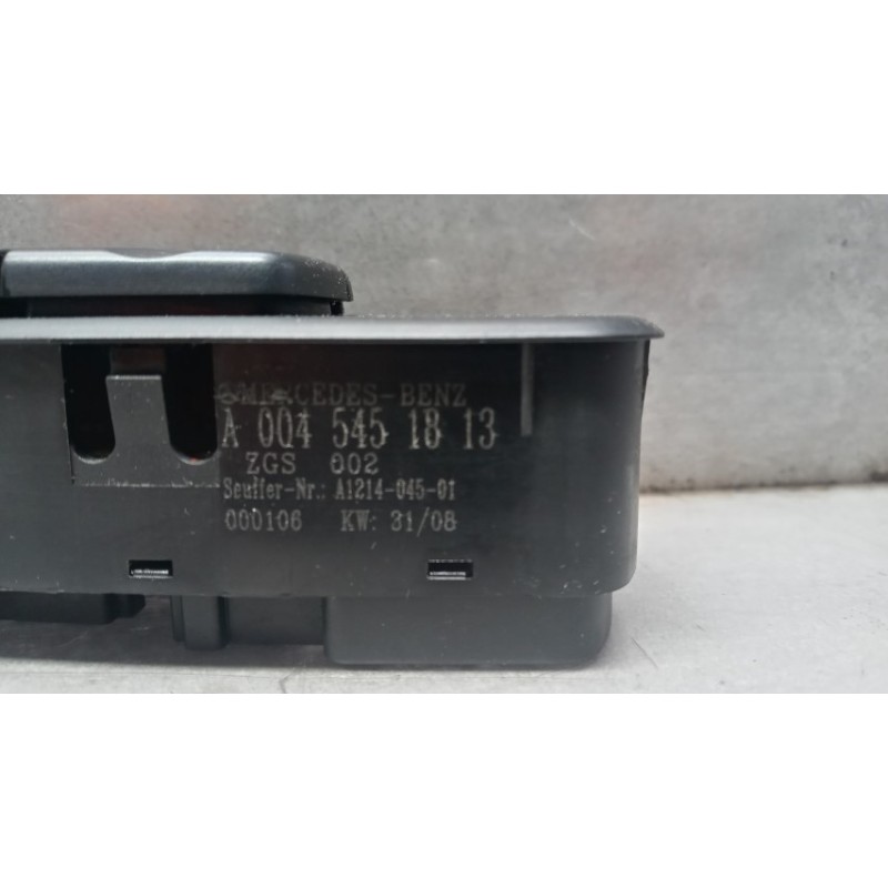 MERCEDES-BENZ truck INTERRUTTORI E PULSANTI ALZAVETRI MERCEDES-BENZ truck Atego 970 usato