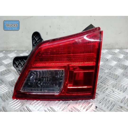 FARO POSTERIORE INTERNO DESTRO SUBARU Outback 2009>2015 usato
