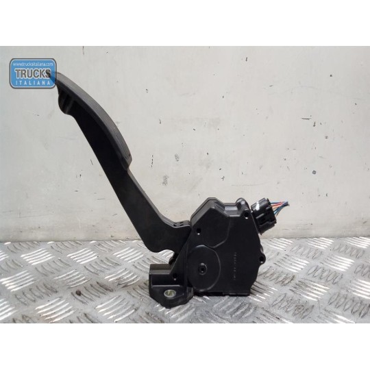 PEDALE ACCELERAZIONE ELETTRONICO SUBARU Outback 2009>2015 usato