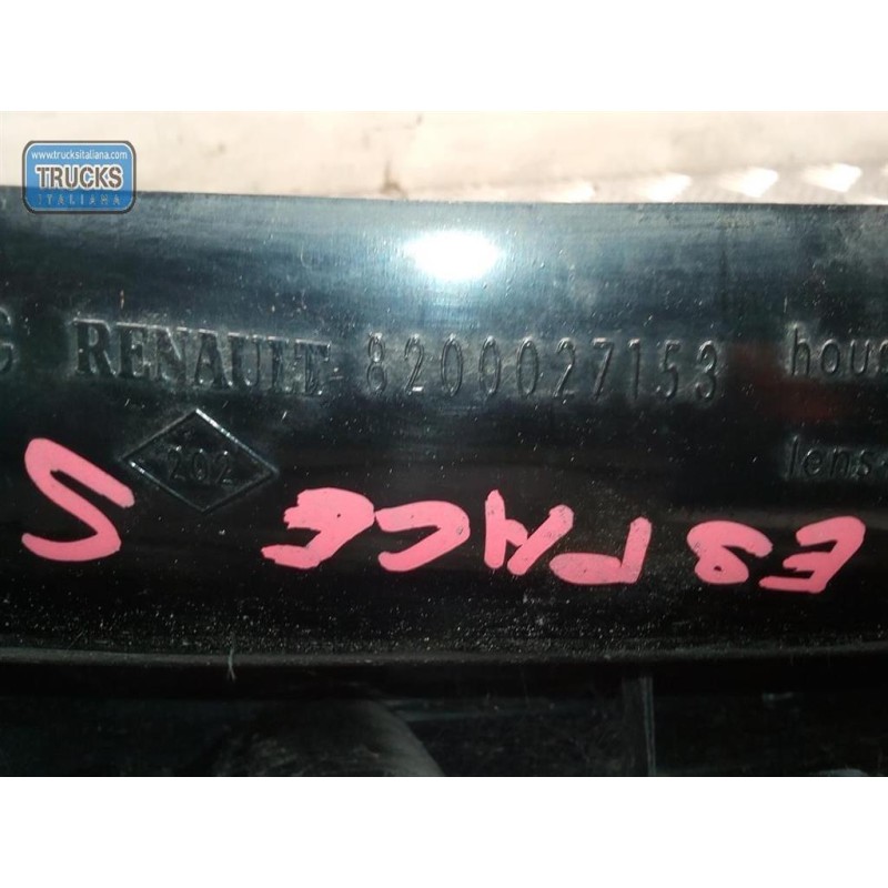 RENAULT LEFT REAR LIGHT 
 RENAULT Espace 2002>2014 used