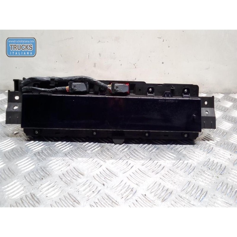 RENAULT QUADRO STRUMENTI RENAULT Espace 2002>2014 usato