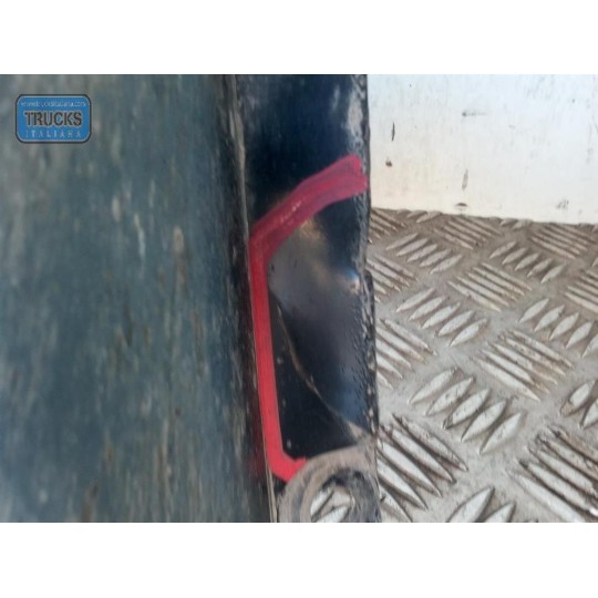 PARAFANGO ANTERIORE DESTRO RENAULT Espace 2002>2014 usato