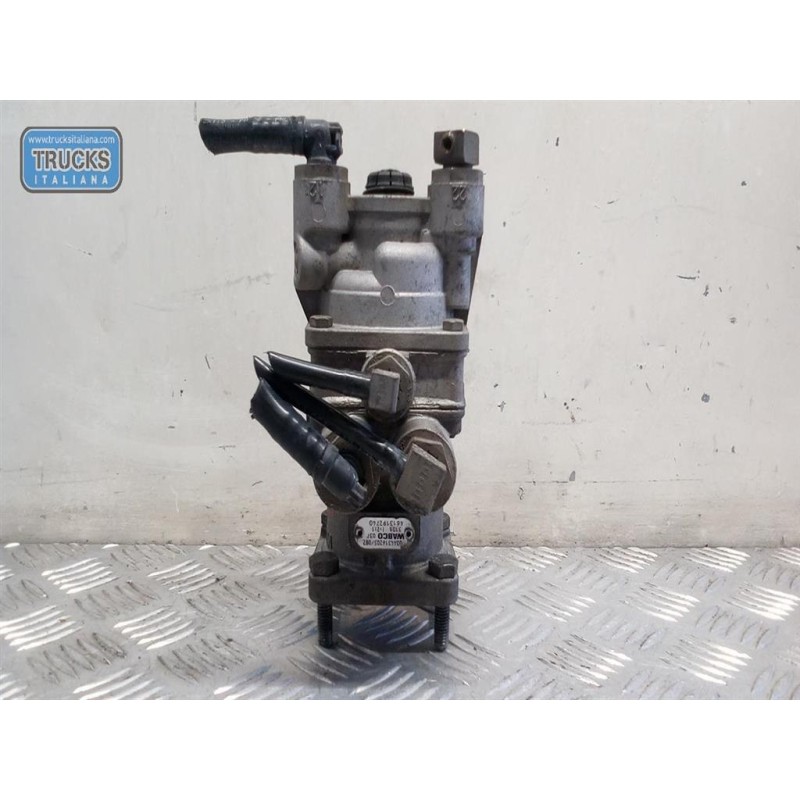 MERCEDES-BENZ truck VARIE FRENI 1 MERCEDES-BENZ truck Axor usato