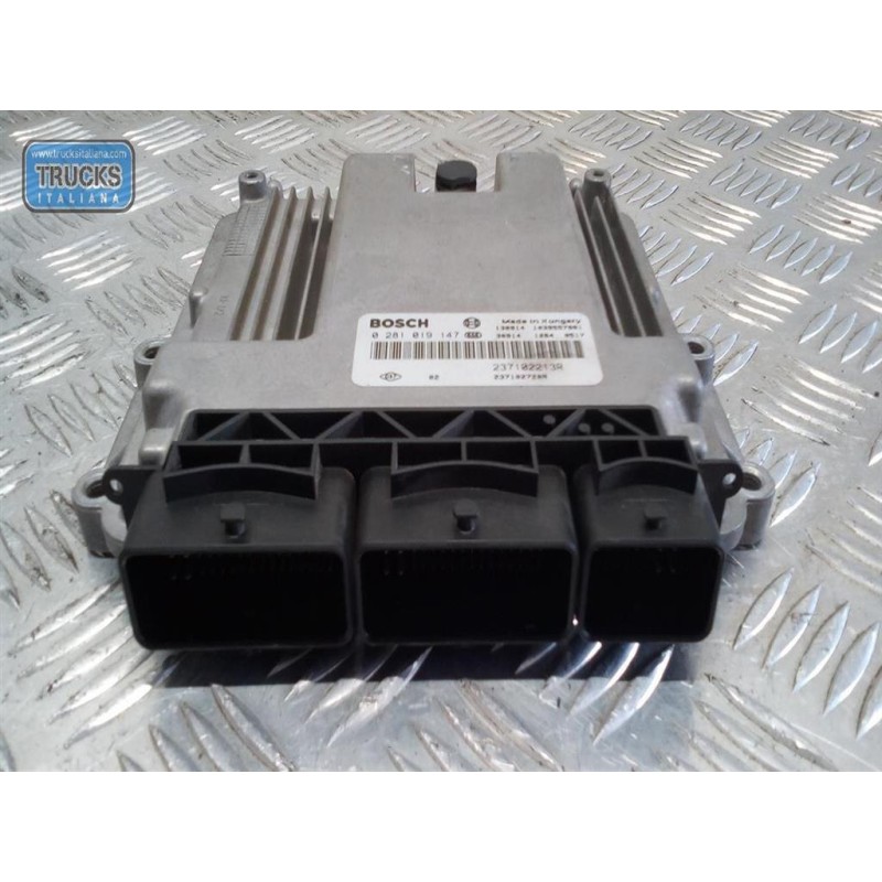 RENAULT CENTRALINA MOTORE RENAULT Clio 2012>2016 usato