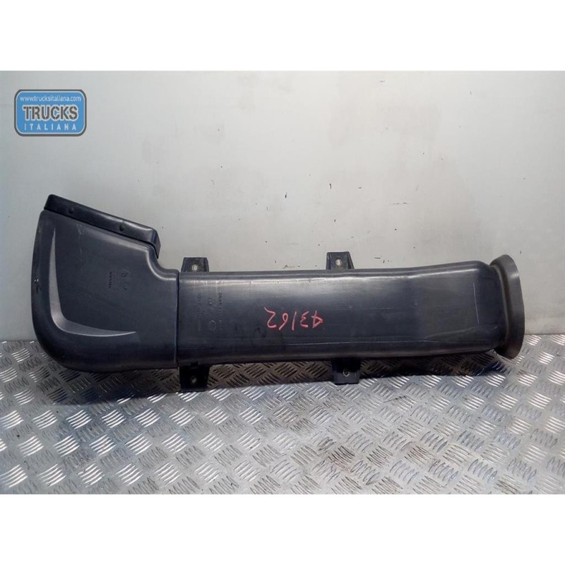 NISSAN truck CONDOTTO ASPIRAZIONE NISSAN truck Atleon usato