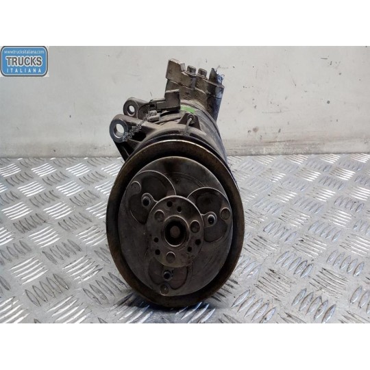 AIR CONDITIONER COMPRESSOR NISSAN Vanette used