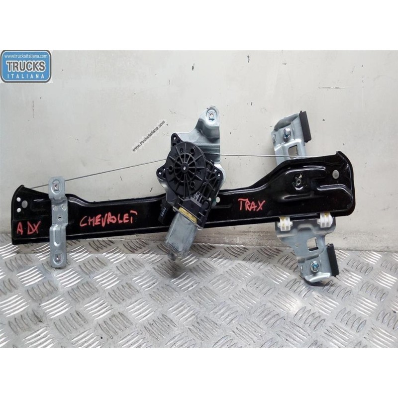 CHEVROLET ALZA VETRI ANTERIORI DESTRO CHEVROLET Trax  2013>2016 usato