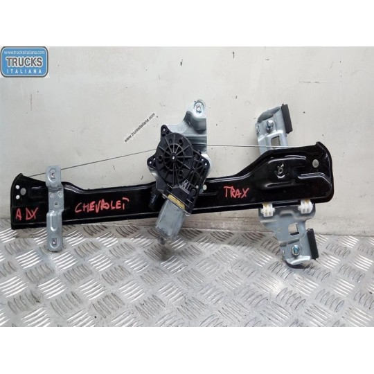 ALZA VETRI ANTERIORI DESTRO CHEVROLET Trax  2013>2016 usato