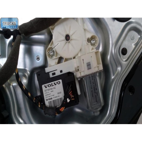 BACK RIGHT POWERED WINDOWS VOLVO V50 used