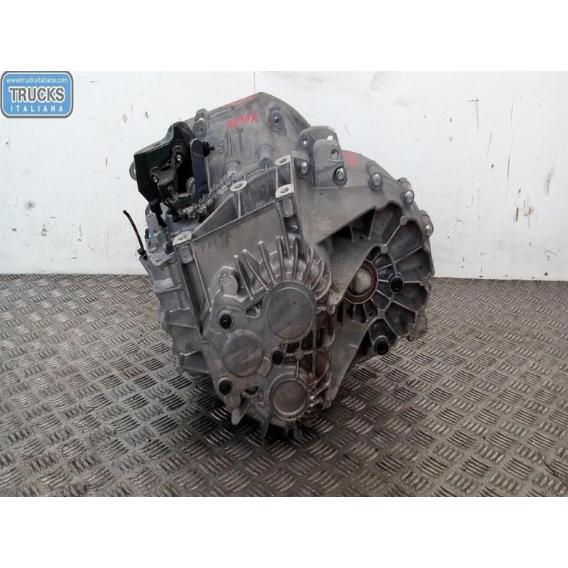 VOLVO CAMBIO VOLVO V50 usato