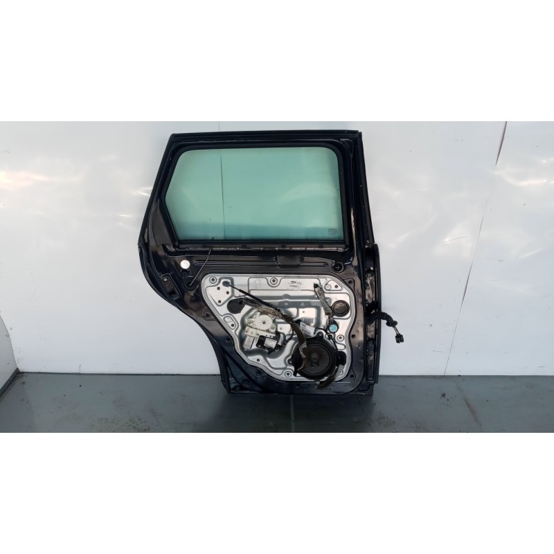 VOLVO LEFT REAR DOOR  VOLVO V50 used