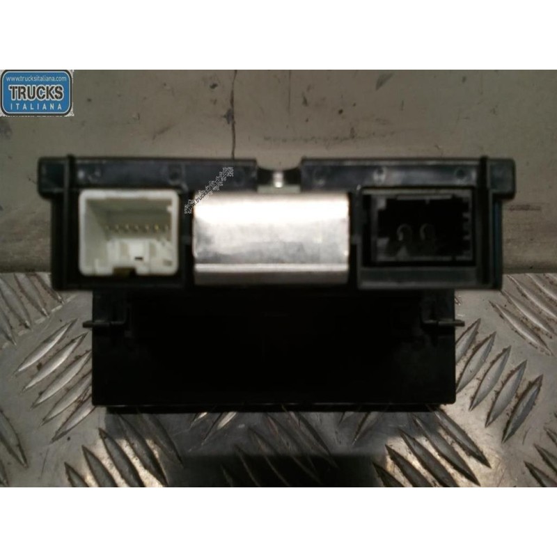 VOLVO DISPLAY VARI VOLVO V50 usato