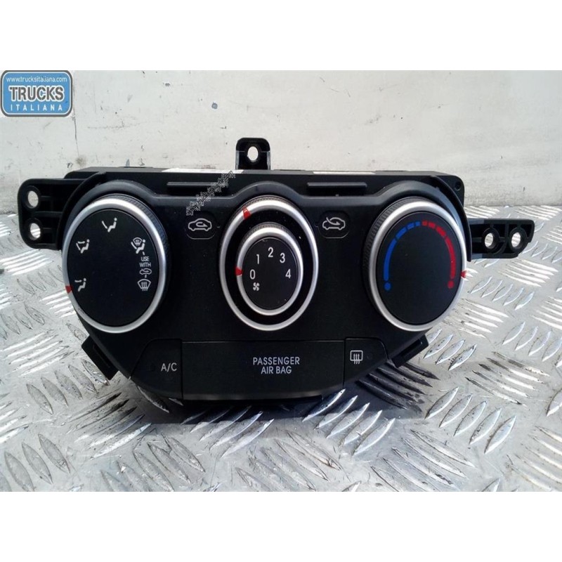 KIA CENTRALINA CLIMATIZZATORE KIA Picanto 2011>2017 usato