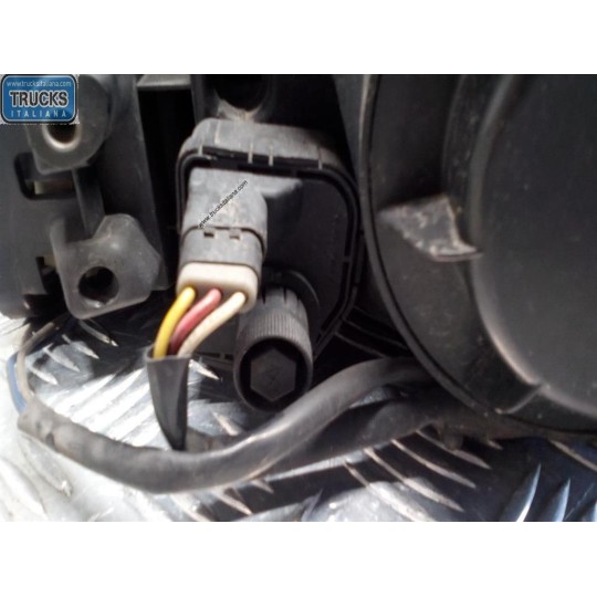 FARO ANTERIORE SINISTRO IVECO EUROSTAR usato