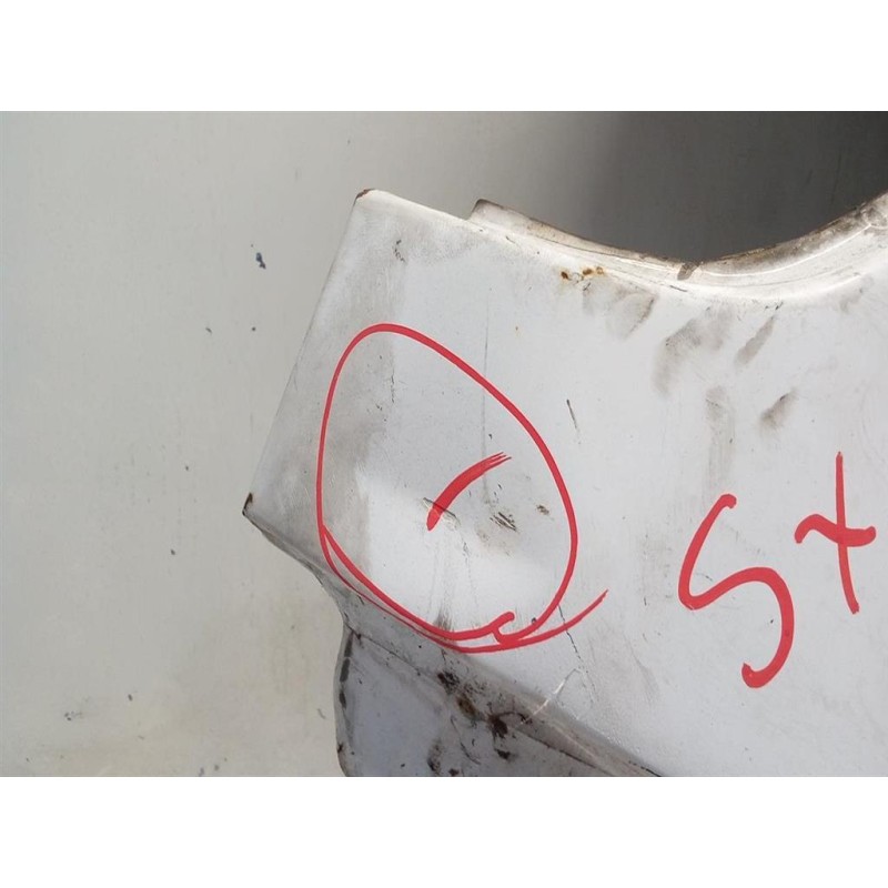 MERCEDES-BENZ van LEFT FRONT MUDGUARD  MERCEDES-BENZ van Sprinter 1995>2001 used