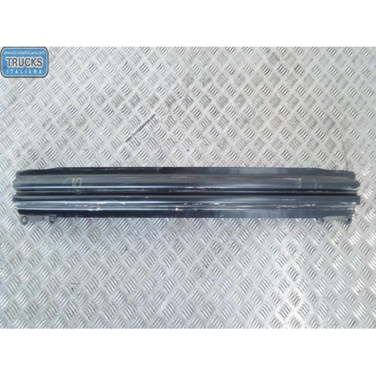 TRAVERSA POSTERIORE PARAURTO VOLKSWAGEN Golf Plus 2008>2014 usato