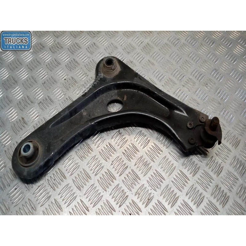 CITROEN CONTROL ARM FRONT LOWER RIGHT  CITROEN C3 2009>2013 used