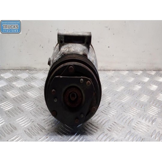 COMPRESSORE ARIA CONDIZIONATA RENAULT Scenic RX4 1999>2003 usato