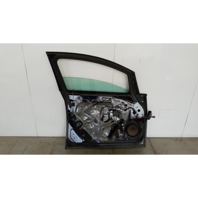 OPEL LEFT FRONT DOOR OPEL Astra J 2009>2012 used