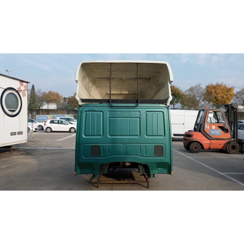 IVECO CABINA IVECO EUROCARGO 2005>2008 usato