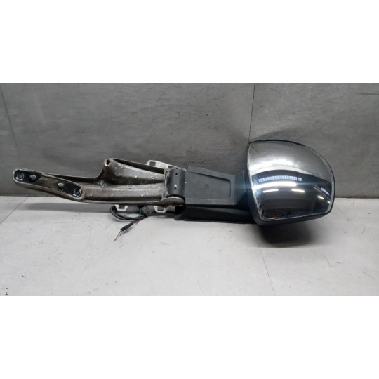 RETROVISORE GUARDARUOTA MERCEDES-BENZ truck Actros euro 6 2014>2021 usato