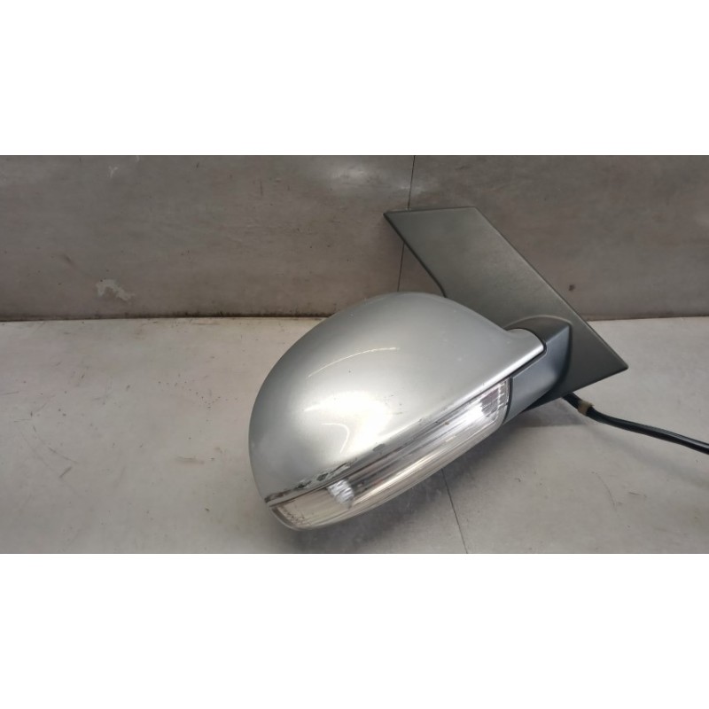 VOLKSWAGEN RIGHT ELETRIC REAR-VIEW MIRROR  VOLKSWAGEN Golf Plus 2004>2008 used
