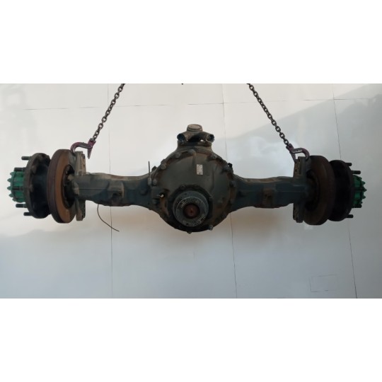 ASSALE POSTERIORE VOLVO truck FL6 usato