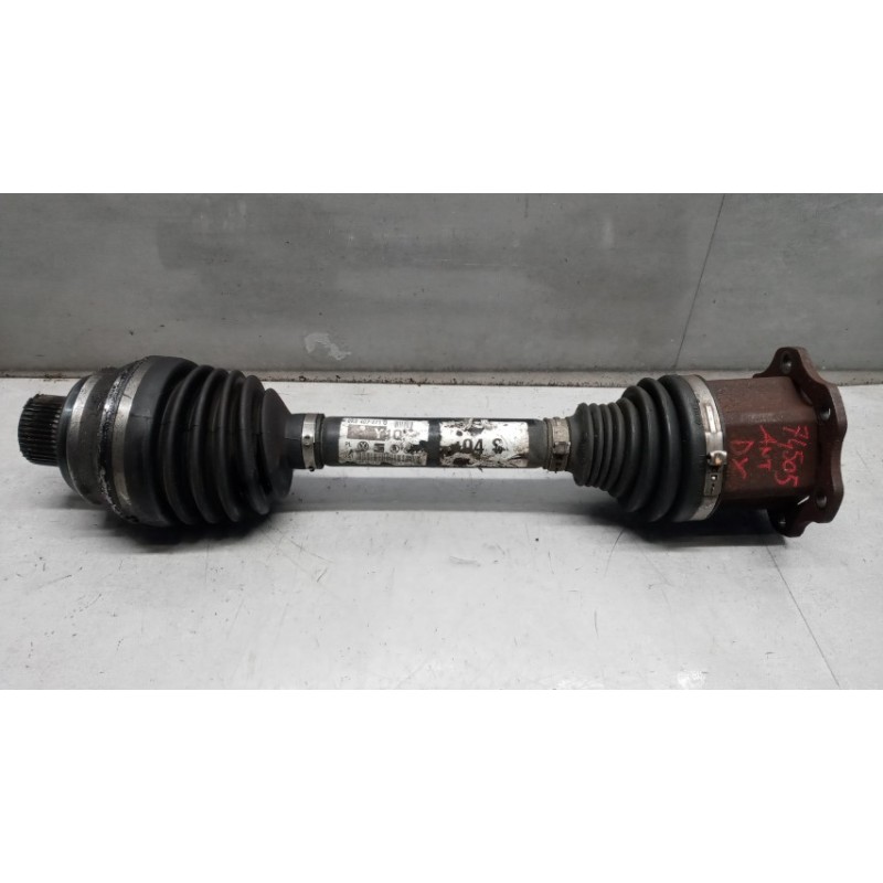 AUDI SEMIASSE ANTERIORE DESTRO AUDI A4 2007>2011 usato