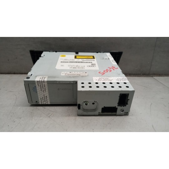 CARICATORE CD AUDI A4 2007>2011 usato