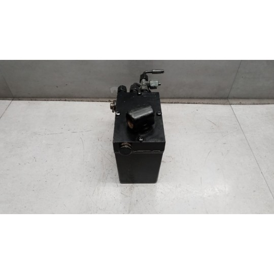 POMPA IDR ALZACABINA VOLVO truck FL6 usato