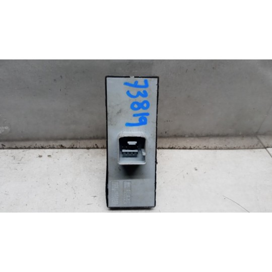 INTERRUTTORI E PULSANTI ALZAVETRI SEAT Ibiza 2008>2012 usato