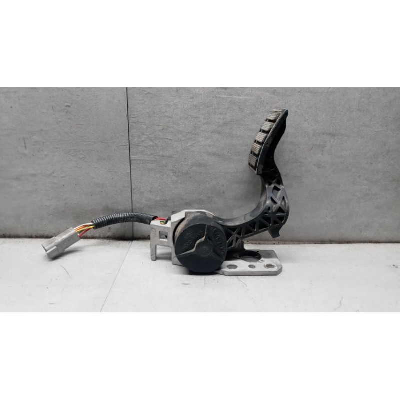 VOLVO truck ELETRONIC THROTTLE PEDAL  VOLVO truck FL6 used