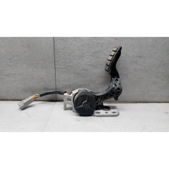 ELETRONIC THROTTLE PEDAL  VOLVO truck FL6 used