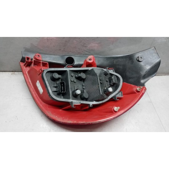 FARO POSTERIORE ESTERNO SINISTRO RENAULT Clio 2005>2009 usato