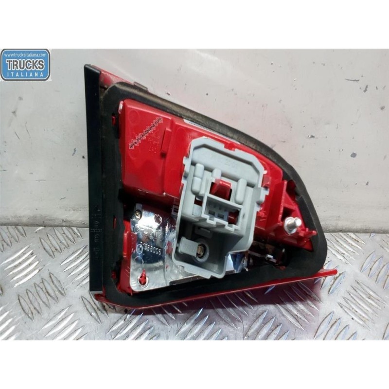 AUDI RIGHT REAR LED LIGHT ON BACK AUDI A4 2007>2011 used